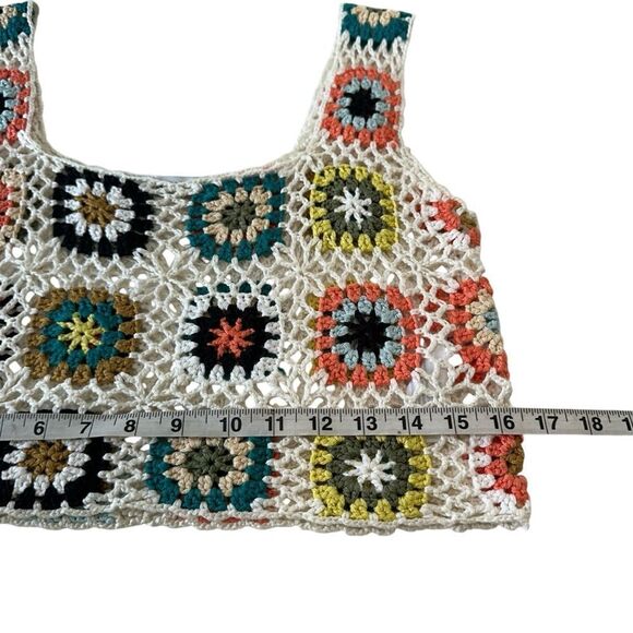 Aster Granny Squares Floral Crochet Boho Festival Top, Small - Picture 5 of 6
